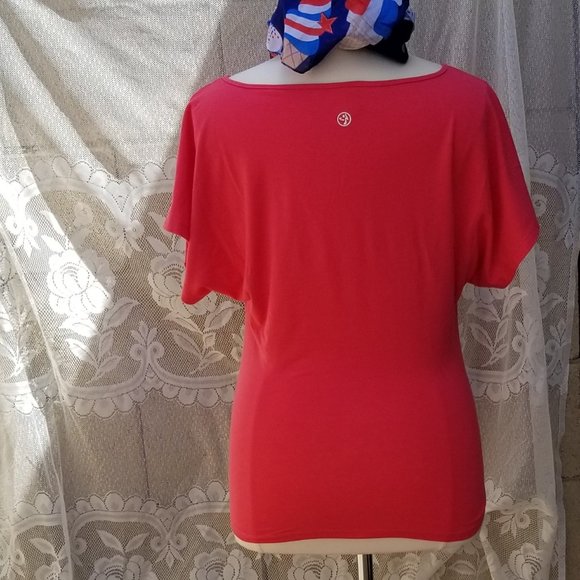 Zumba Wear Red V-neck Tee with White ZUMBA lettering Size M/L - Picture 6 of 8